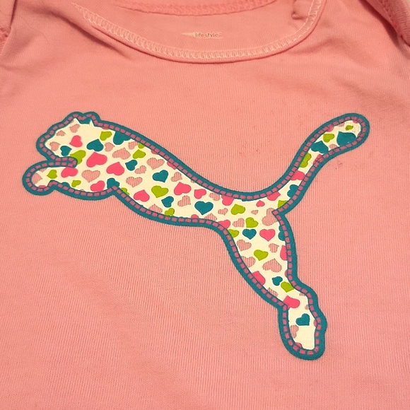 Set of two Puma onesies/bodysuits - Picture 3 of 6